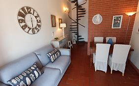 House Lucis Vacation Home